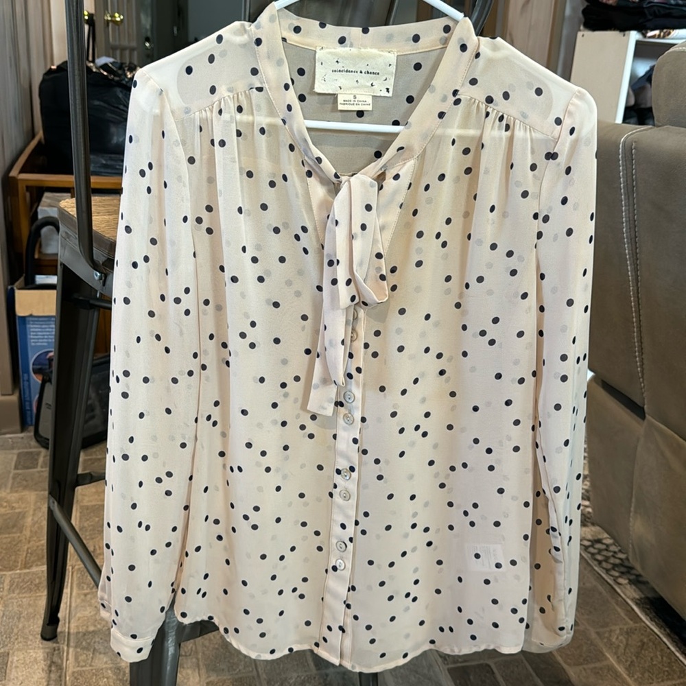 Women’s long sleeve blouse